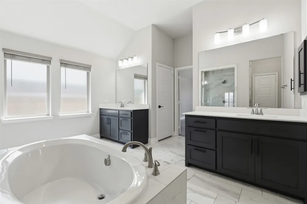 5640 Pradera Road Fort Worth, TX 76126