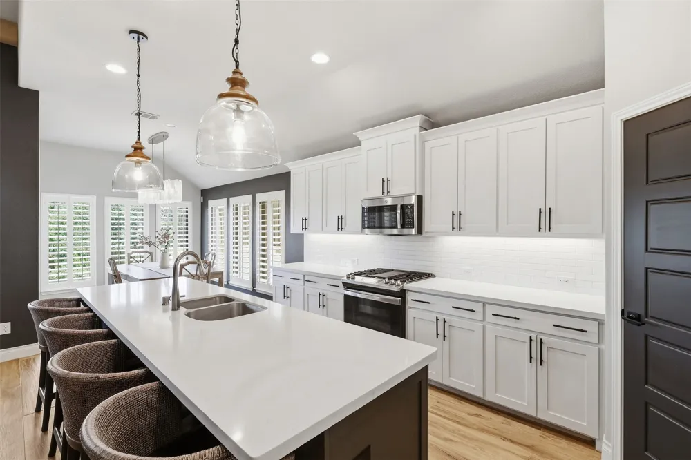 5640 Pradera Road Fort Worth, TX 76126