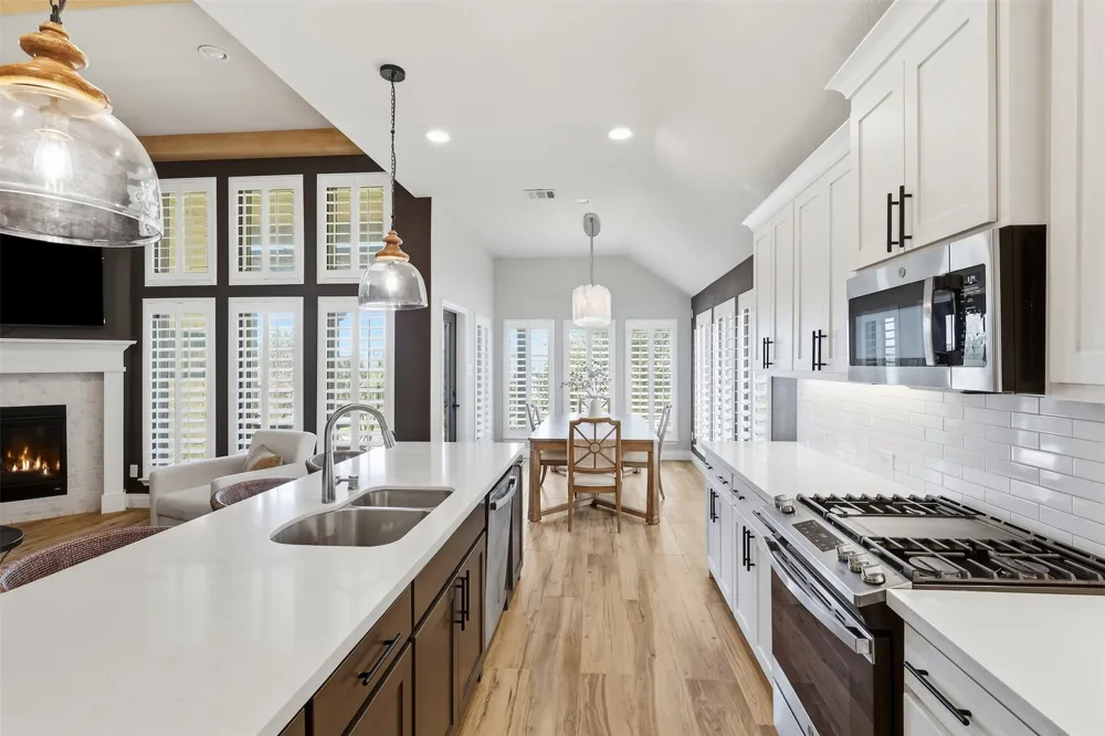 5640 Pradera Road Fort Worth, TX 76126