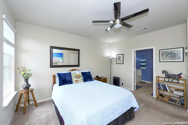 468 COPPER HILL DR New Braunfels, TX 78130