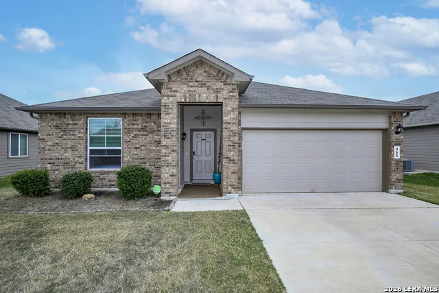 468 COPPER HILL DR New Braunfels, TX 78130