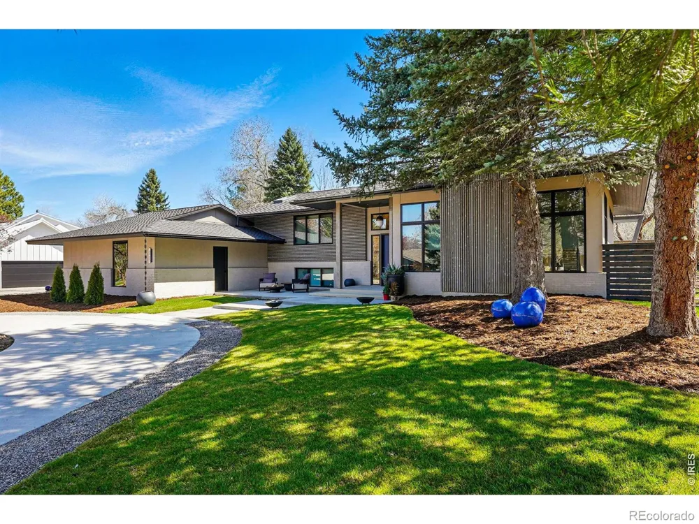 6923 Hunter Place Boulder, CO 80301