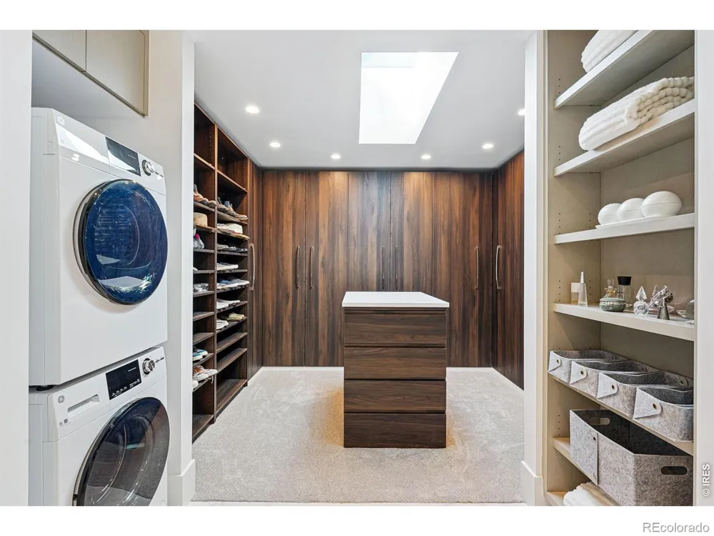 6923 Hunter Place Boulder, CO 80301