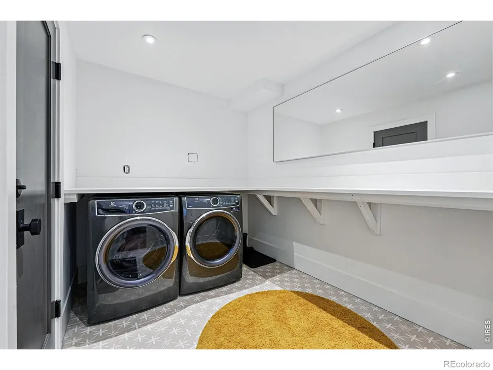 6923 Hunter Place Boulder, CO 80301