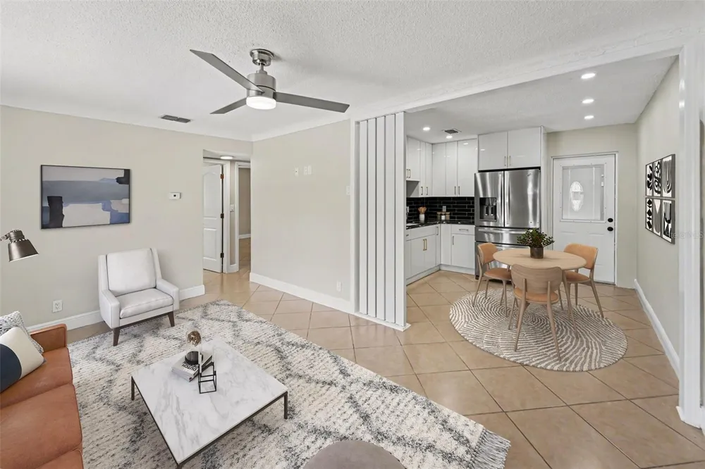 2593 38TH AVENUE #B St Petersburg, FL 33713