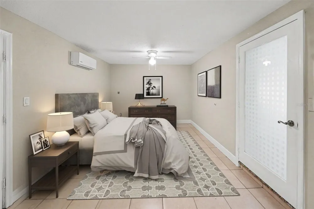 2593 38TH AVENUE #B St Petersburg, FL 33713
