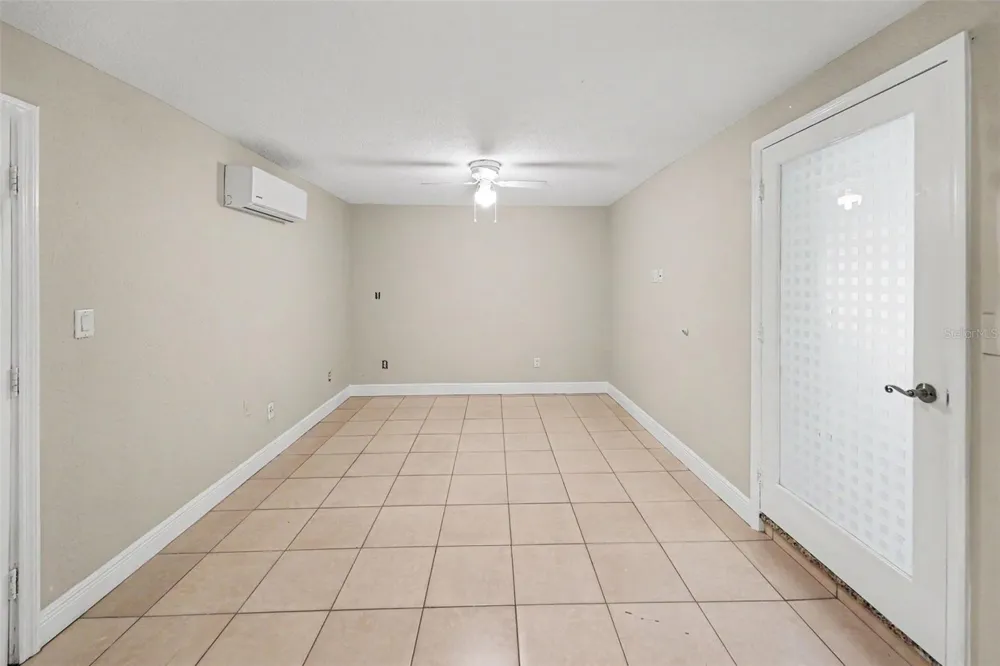 2593 38TH AVENUE #B St Petersburg, FL 33713
