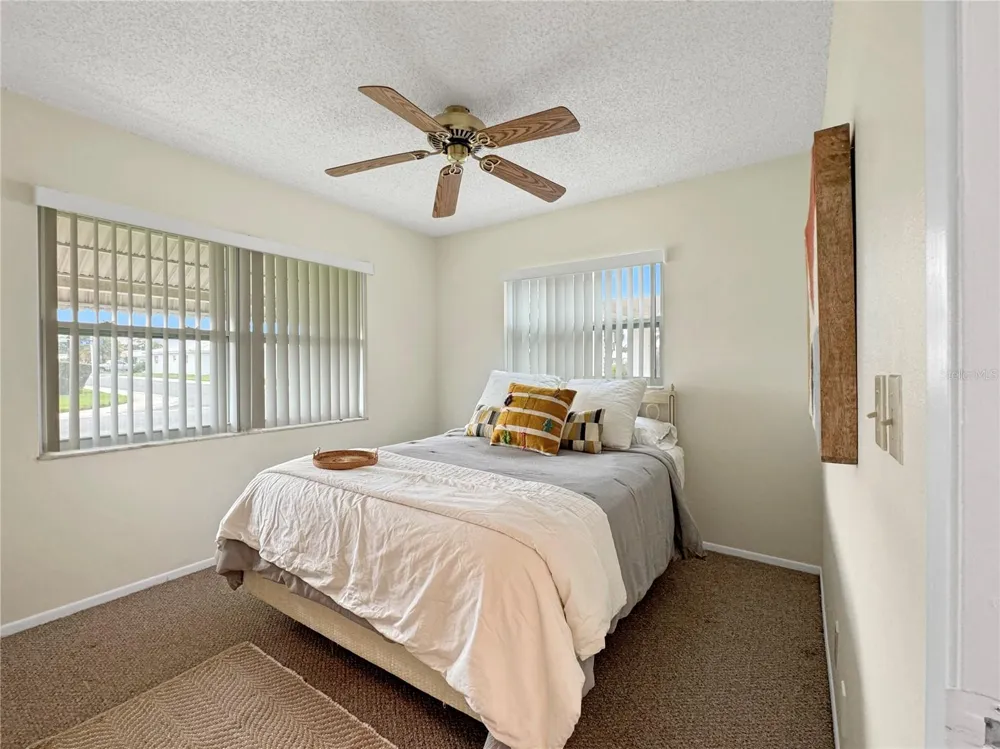 9737 36TH WAY Pinellas Park, FL 33782