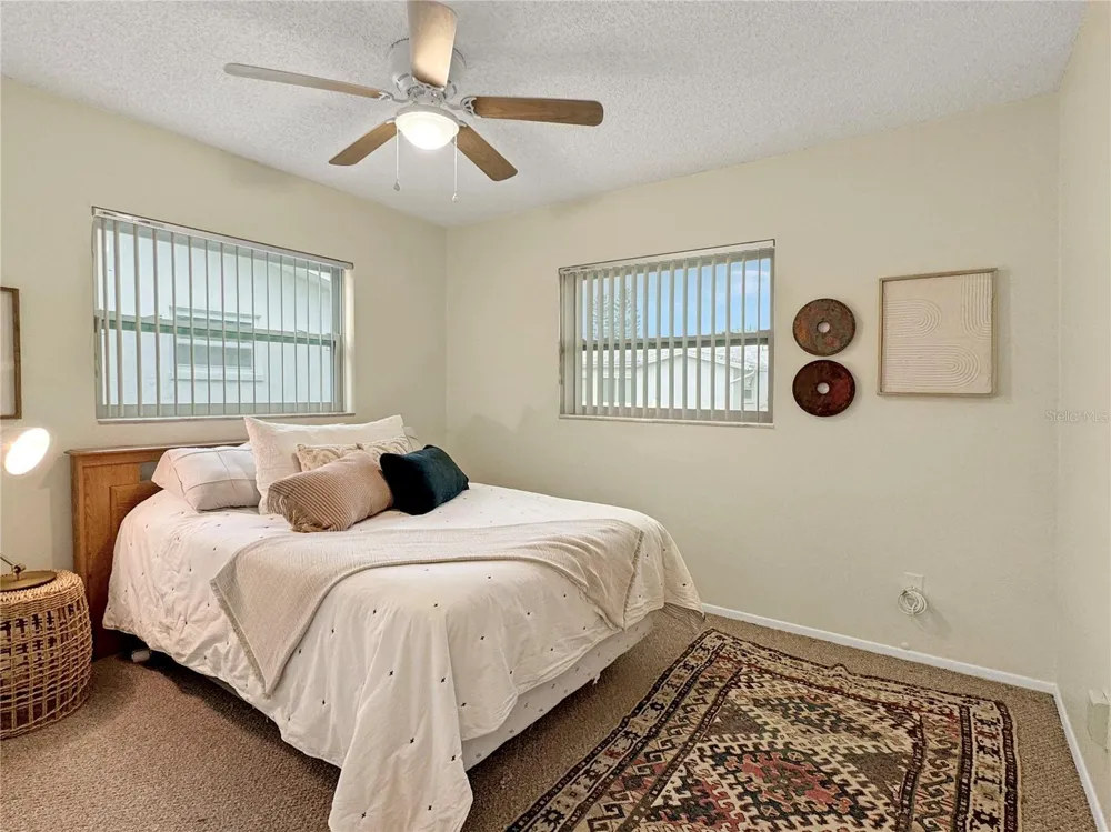 9737 36TH WAY Pinellas Park, FL 33782