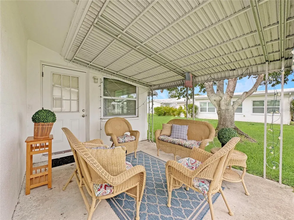 9737 36TH WAY Pinellas Park, FL 33782