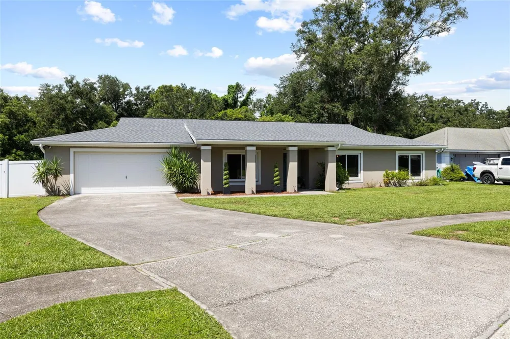 7231 WOODBROOK DRIVE Tampa, FL 33625