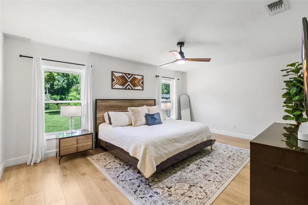 7231 WOODBROOK DRIVE Tampa, FL 33625