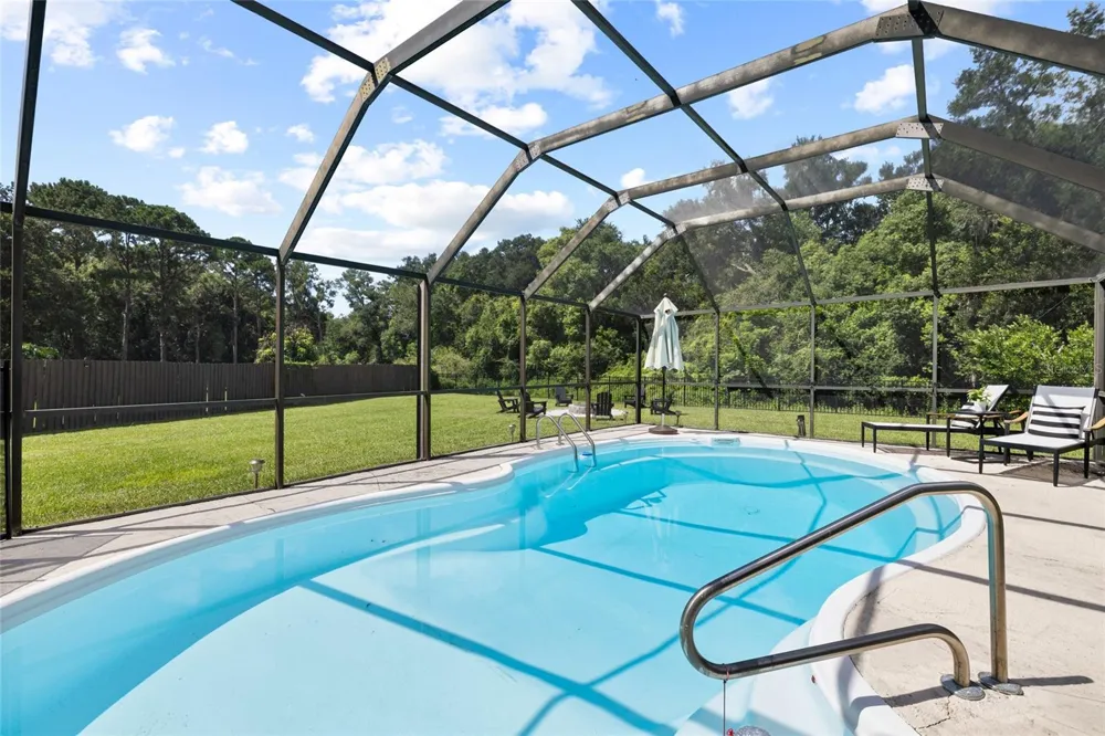 7231 WOODBROOK DRIVE Tampa, FL 33625