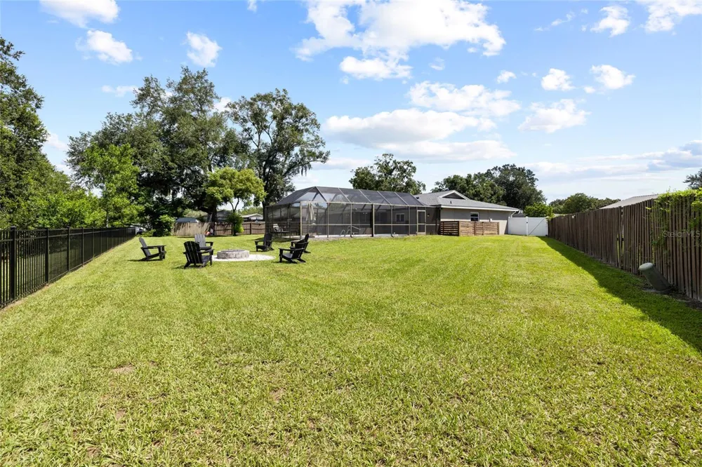 7231 WOODBROOK DRIVE Tampa, FL 33625