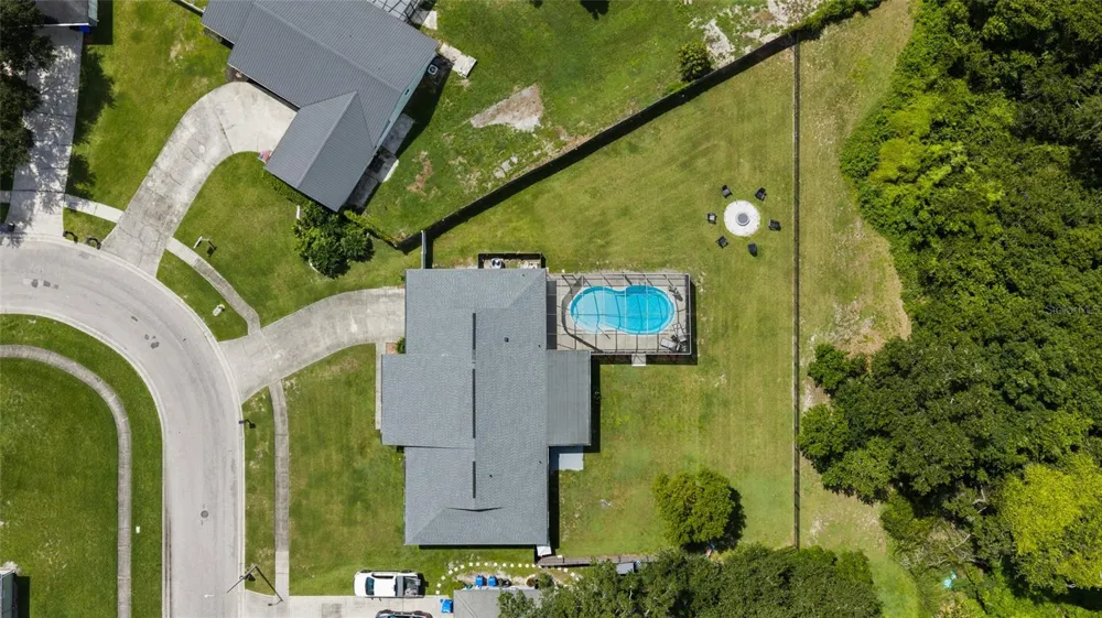 7231 WOODBROOK DRIVE Tampa, FL 33625