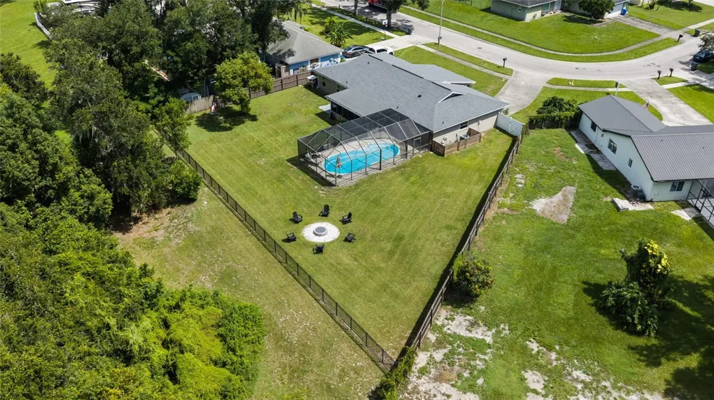 7231 WOODBROOK DRIVE Tampa, FL 33625