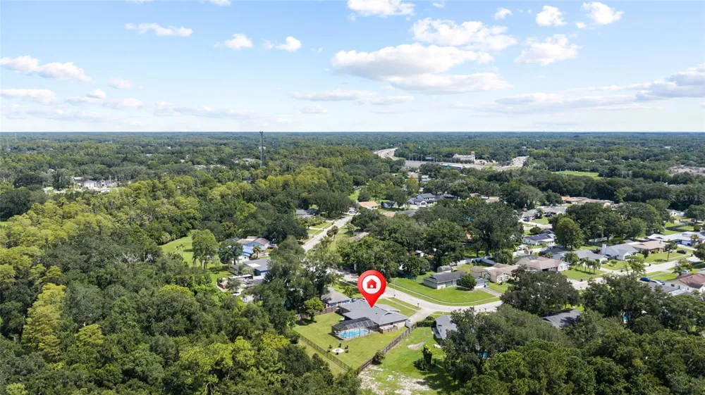 7231 WOODBROOK DRIVE Tampa, FL 33625