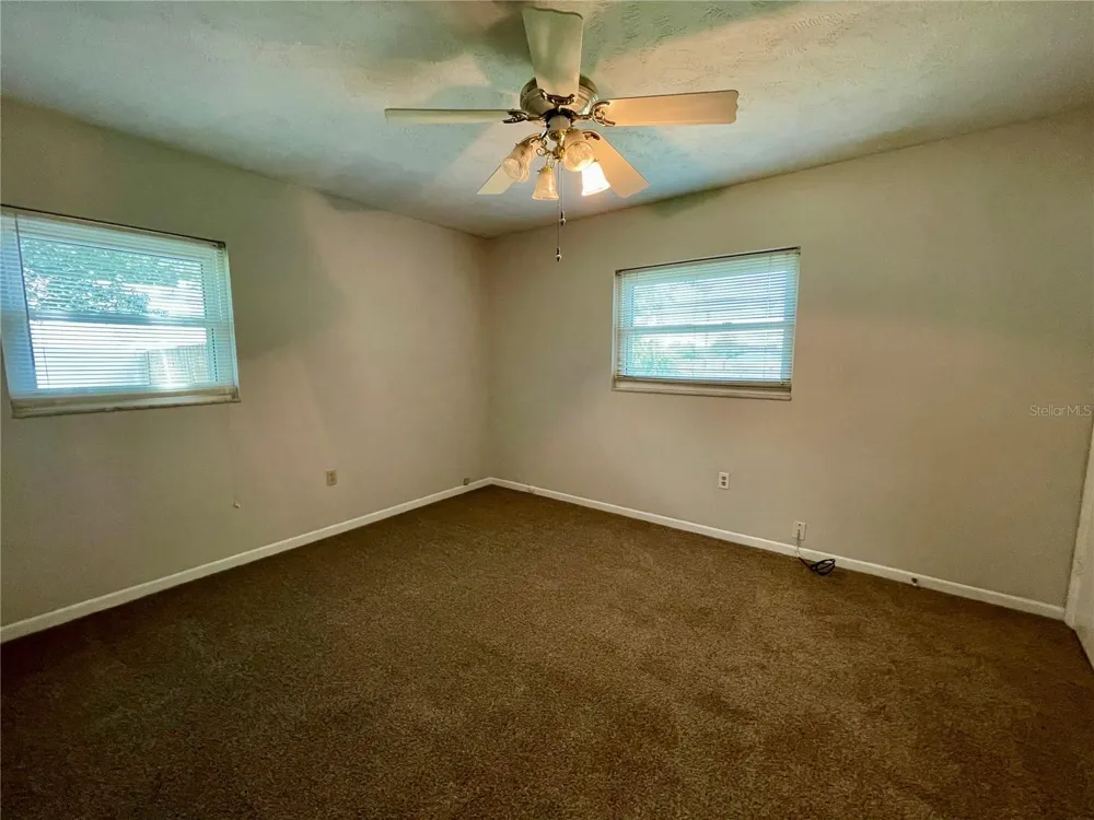 6112 E 112TH AVENUE Temple Terrace, FL 33617