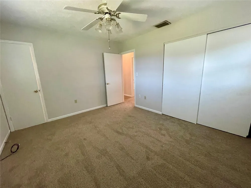 6112 E 112TH AVENUE Temple Terrace, FL 33617