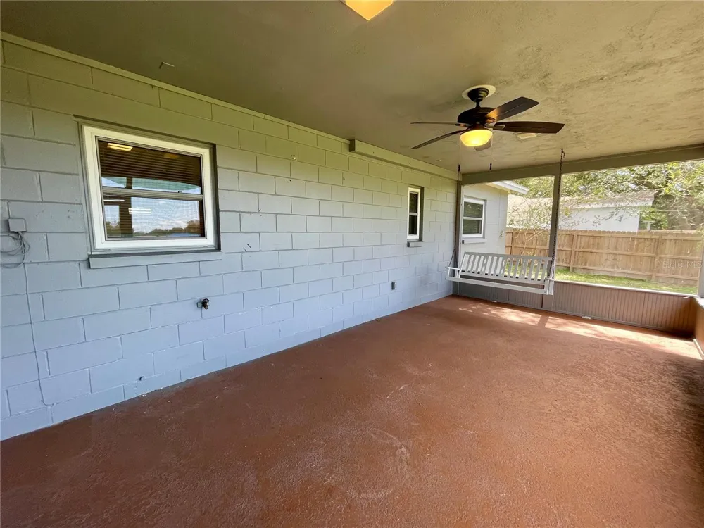 6112 E 112TH AVENUE Temple Terrace, FL 33617
