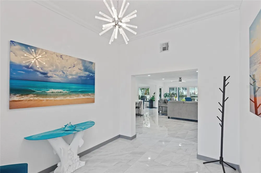 166 BAYSIDE DRIVE Clearwater, FL 33767