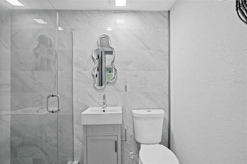 166 BAYSIDE DRIVE Clearwater, FL 33767