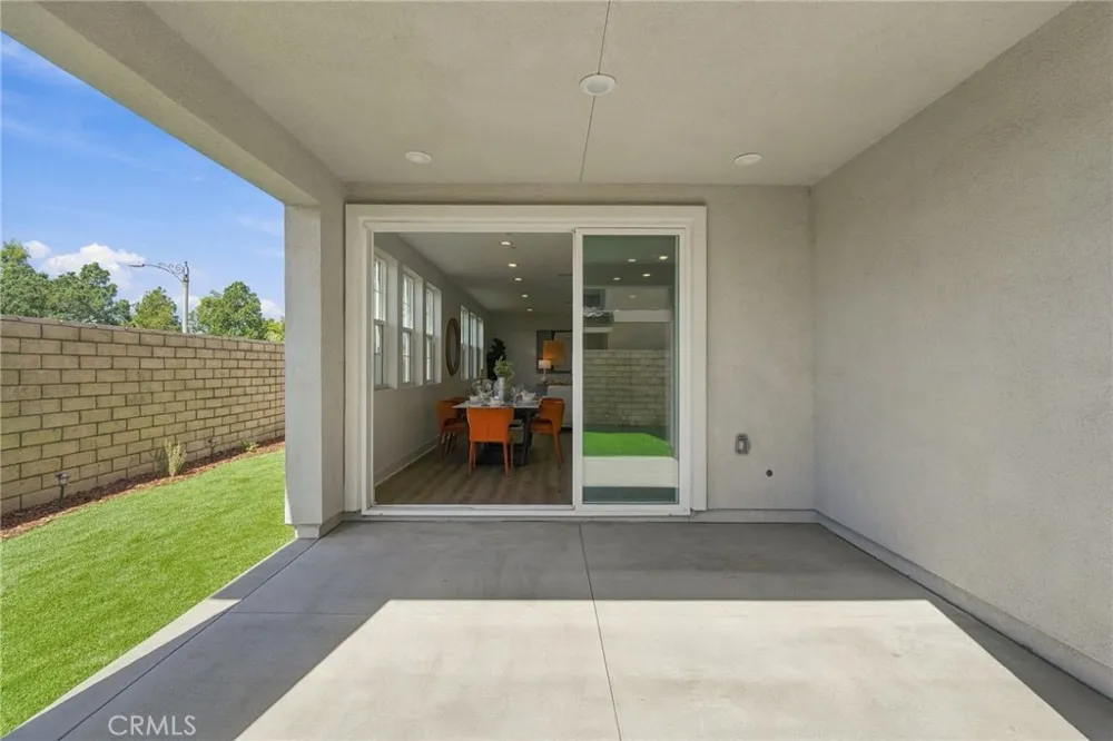 575 Patten Ave Placentia, CA 92870