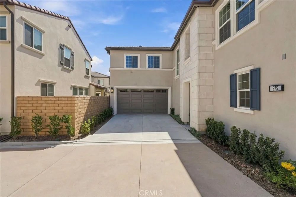 575 Patten Ave Placentia, CA 92870