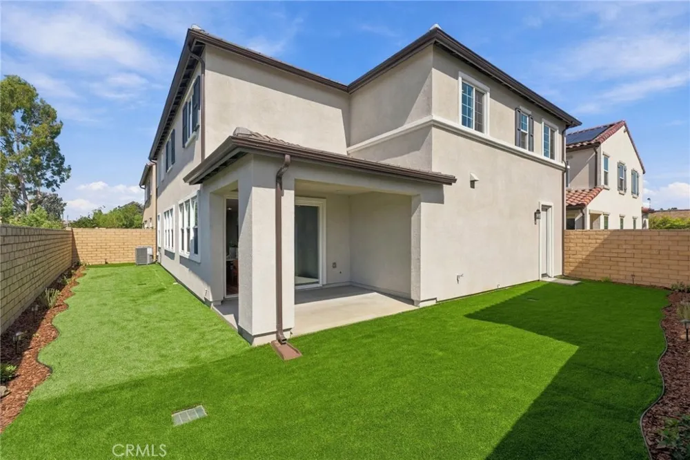 575 Patten Ave Placentia, CA 92870