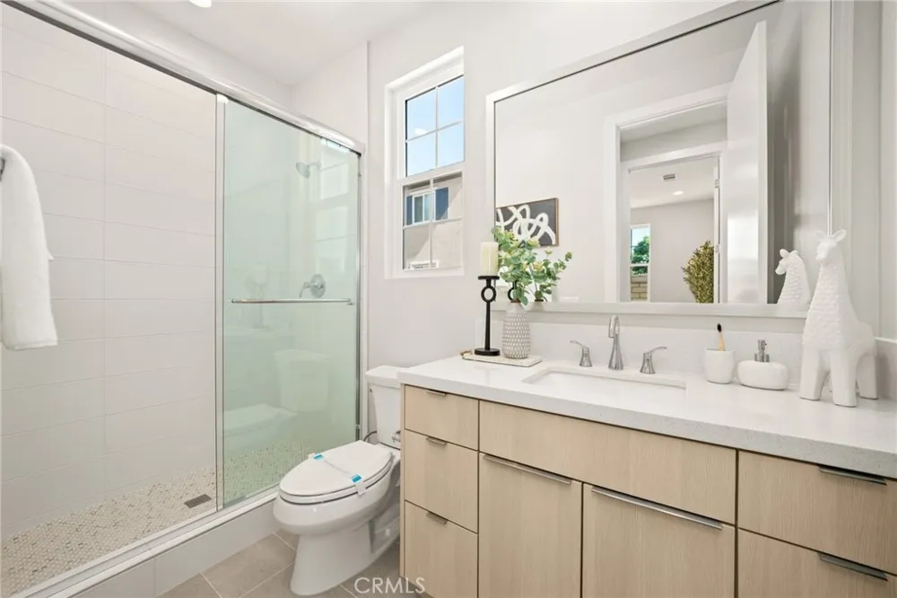 575 Patten Ave Placentia, CA 92870