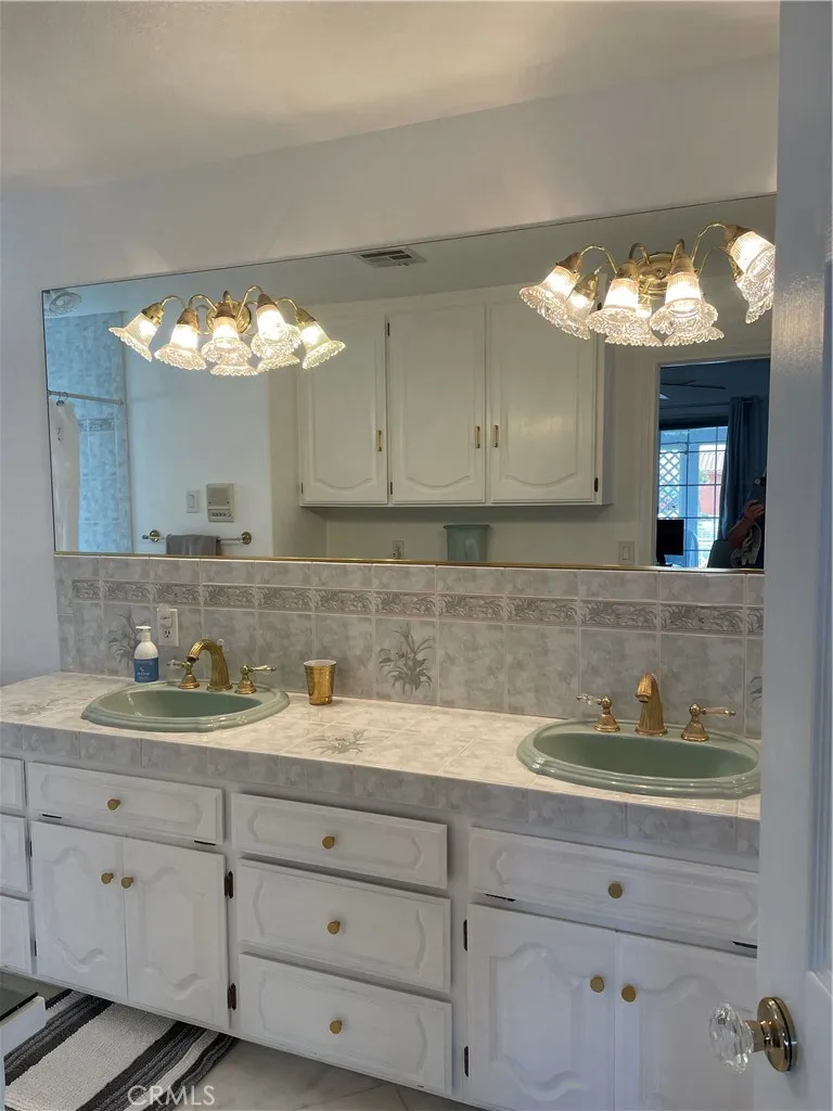 14501 Hurricane Lane Helendale, CA 92342