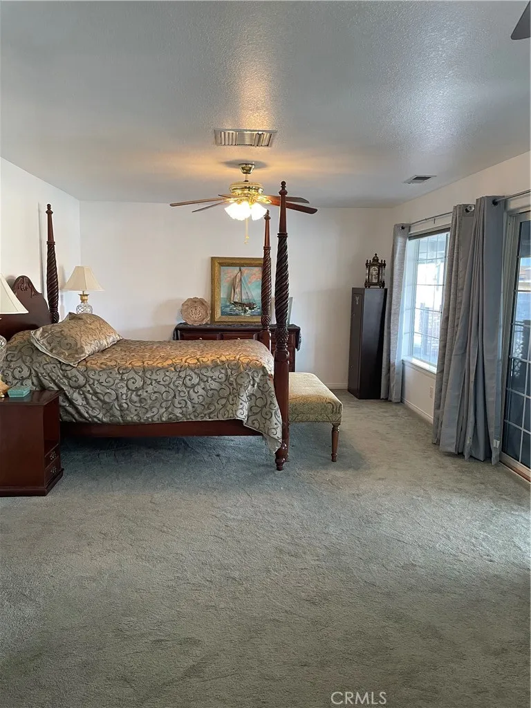 14501 Hurricane Lane Helendale, CA 92342