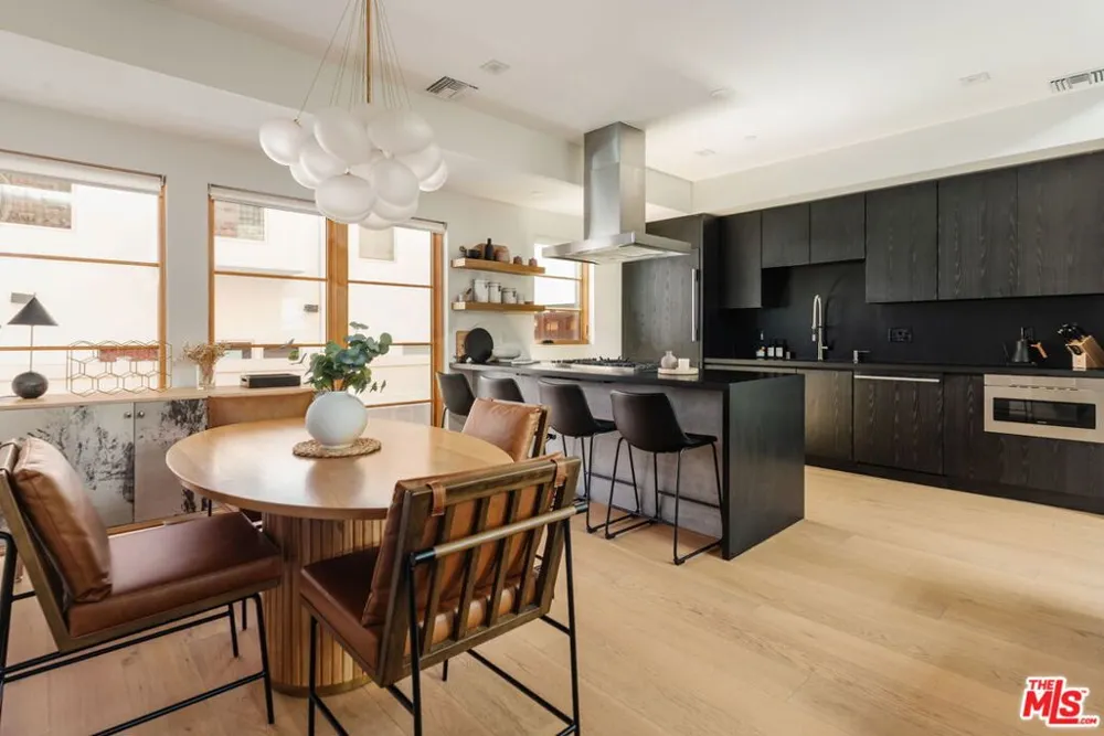 1035 Vista Street West Hollywood, CA 90046