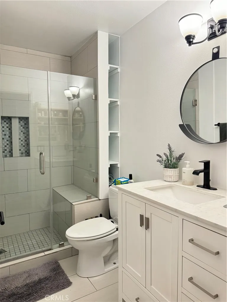 9950 Jordan Avenue #8 Chatsworth, CA 91311