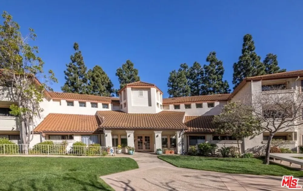 501 Palisades Drive #103 Los Angeles, CA 90272