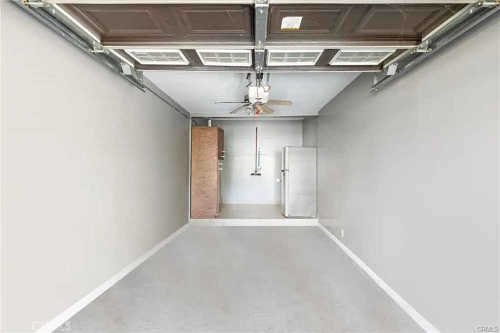 7035 Calhoun Avenue Van Nuys, CA 91405