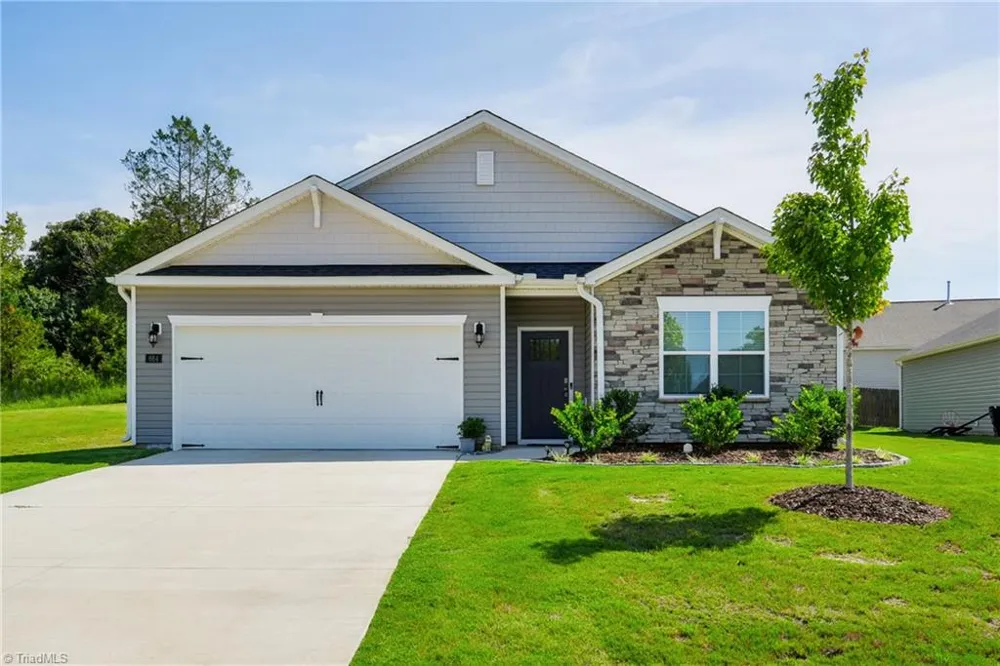 664 Starfall Road Graham, NC 27253