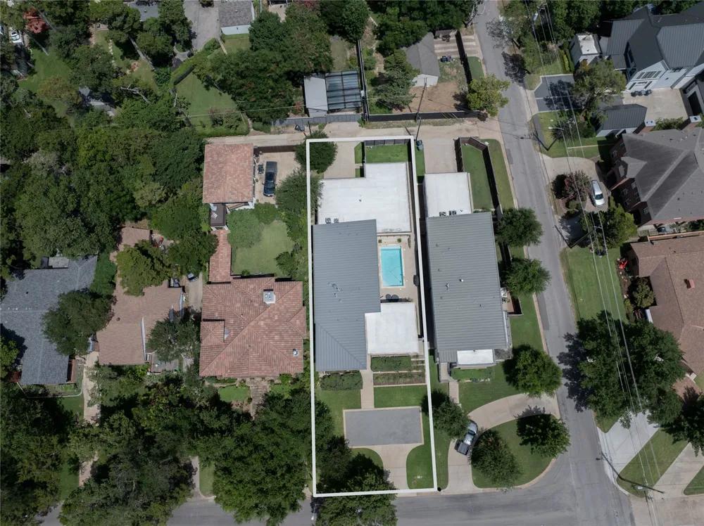 1510 Eastus Drive Dallas, TX 75208