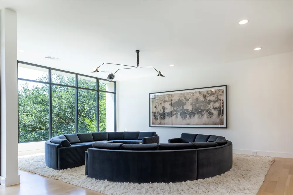 1510 Eastus Drive Dallas, TX 75208