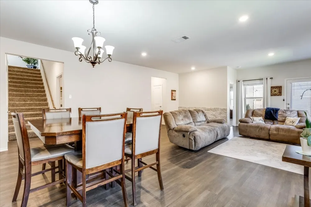 220 Evers Way Denton, TX 76207