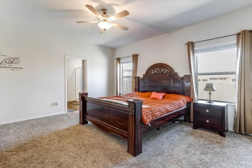 220 Evers Way Denton, TX 76207