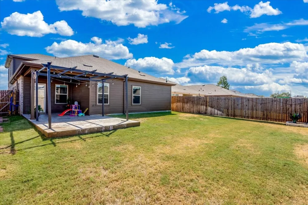 220 Evers Way Denton, TX 76207