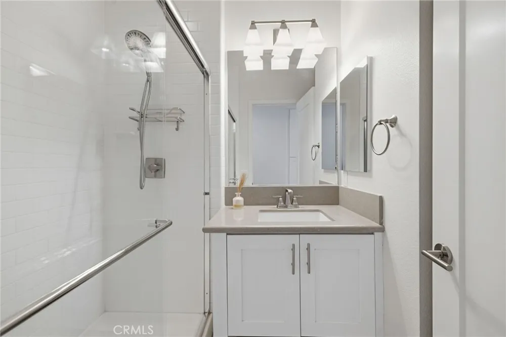 783 Wonder Lane Costa Mesa, CA 92627