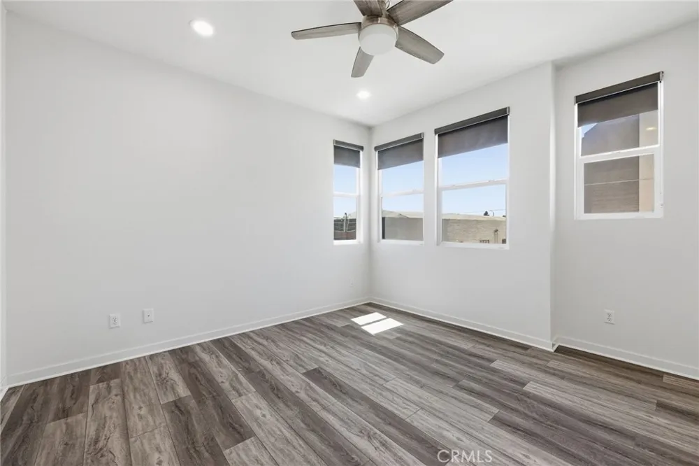 783 Wonder Lane Costa Mesa, CA 92627