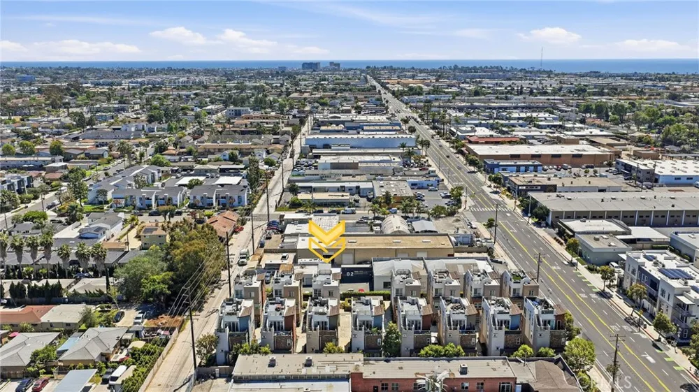 783 Wonder Lane Costa Mesa, CA 92627