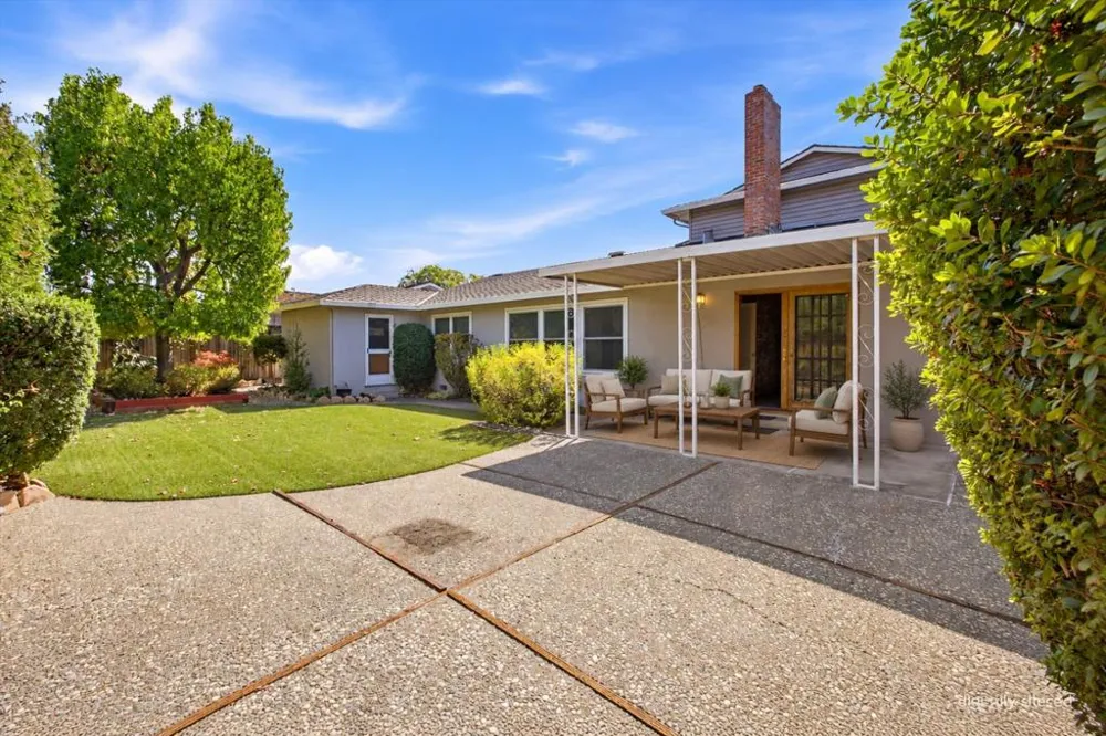 2802 Theresa Lane San Jose, CA 95124