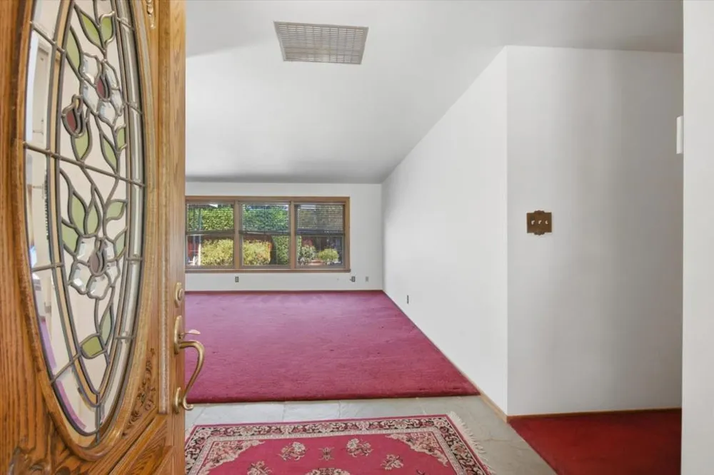 2802 Theresa Lane San Jose, CA 95124
