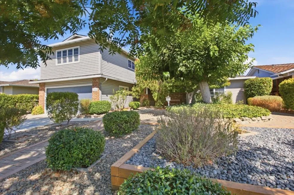 2802 Theresa Lane San Jose, CA 95124