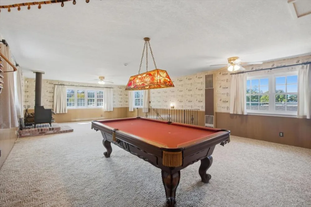2802 Theresa Lane San Jose, CA 95124