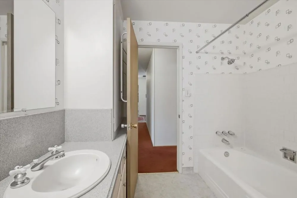 2802 Theresa Lane San Jose, CA 95124